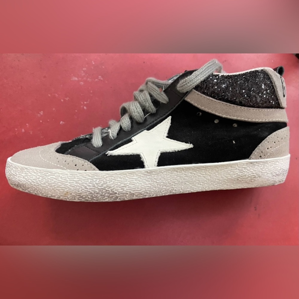 Black Glitter Star Sneakers